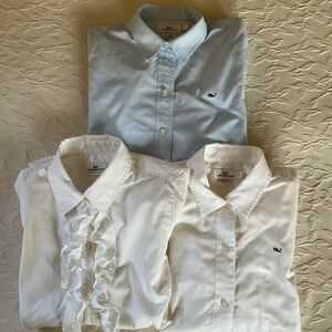 VINEYARD VINES Lot Of 3 Oxford button down Shirts Blouses Women’s size 4.